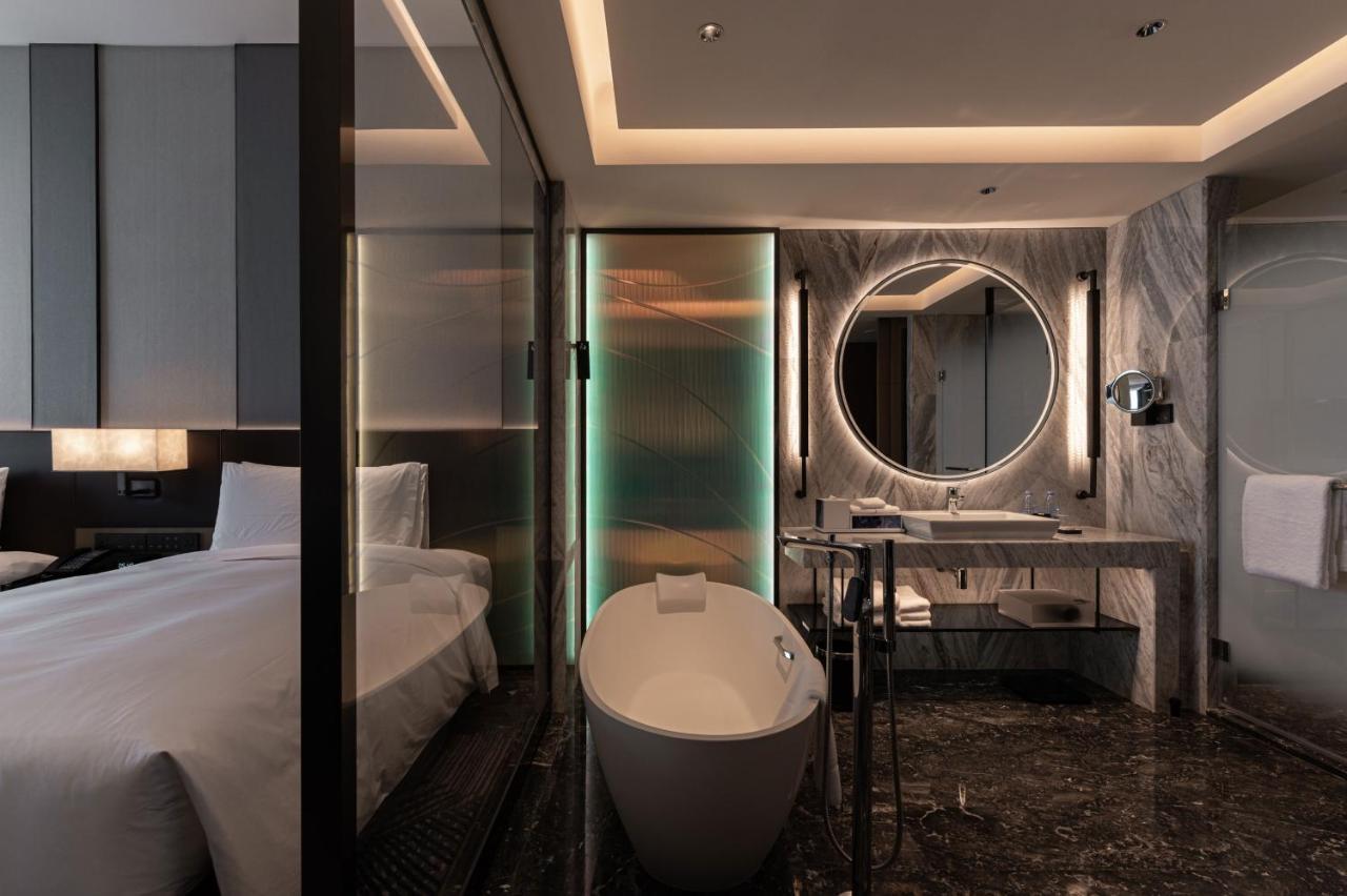 Renaissance Changzhou Wujin Hotel Екстер'єр фото