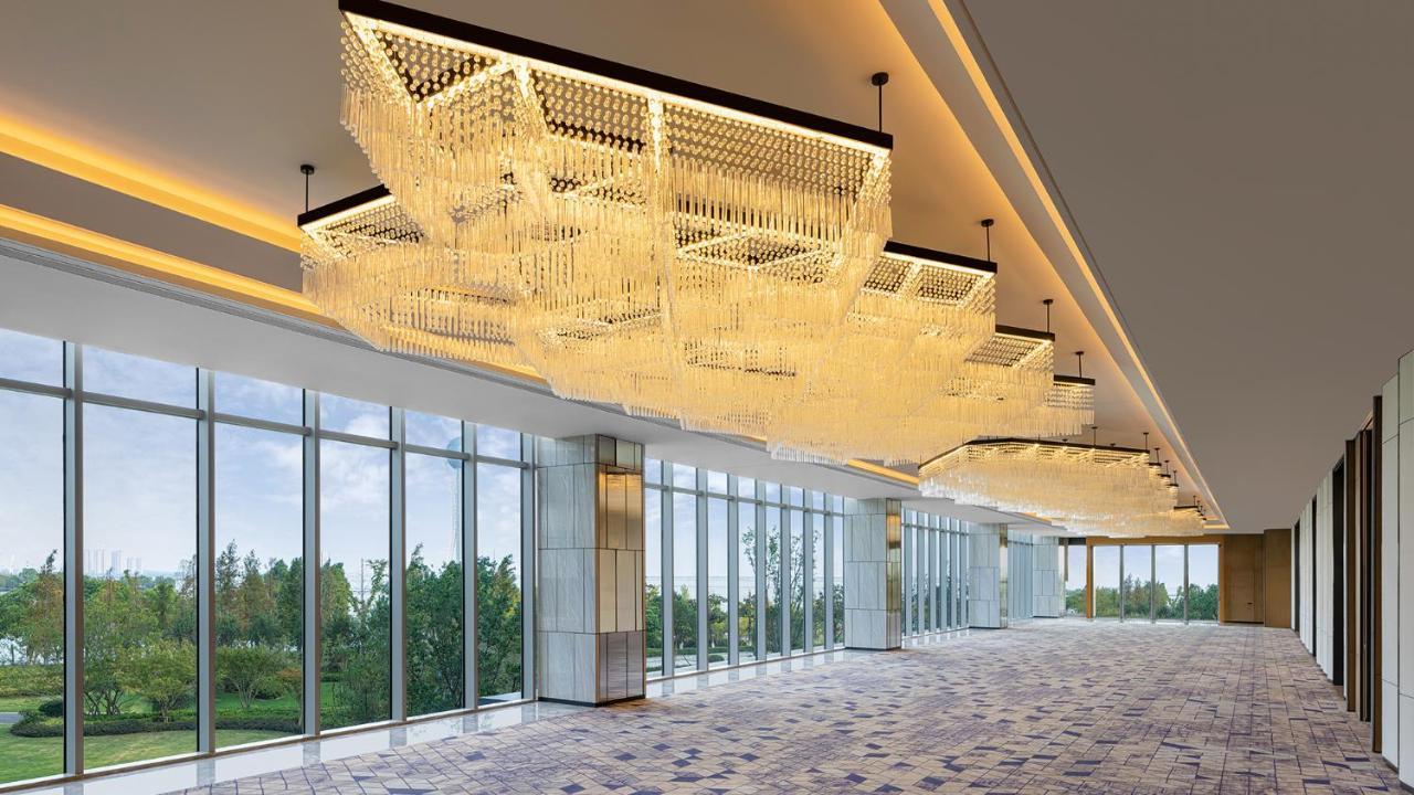 Renaissance Changzhou Wujin Hotel Екстер'єр фото